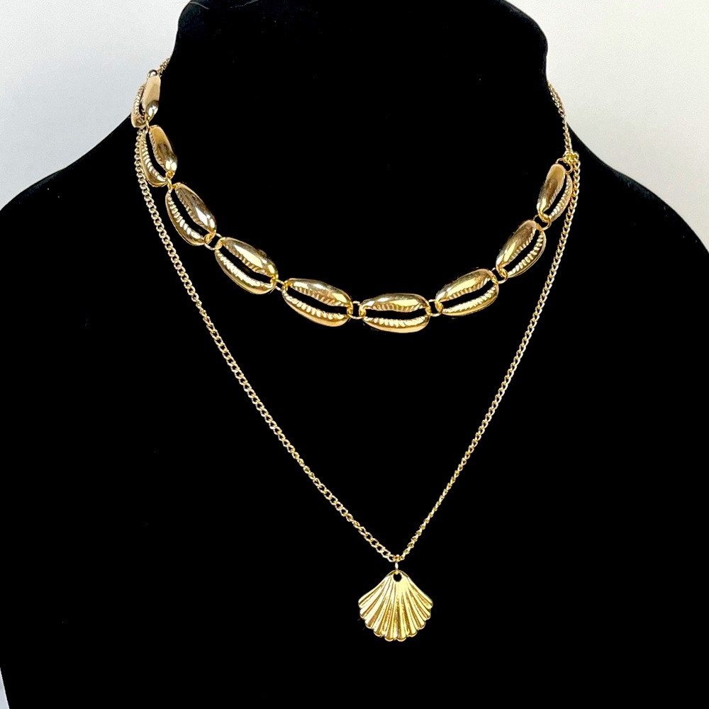 🆕 Gorgeous Cowrie and Scallop Shell Gold-Tone Tiered Beach Summer Necklace